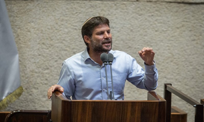 סמוטריץ': "צביעות שמונעת טיפול באלימות ובמיגורה"