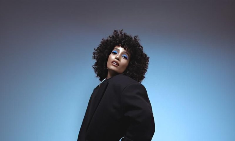 "אין לי חגים אין שבתות": ליהי טולדנו כואבת בשיר חדש