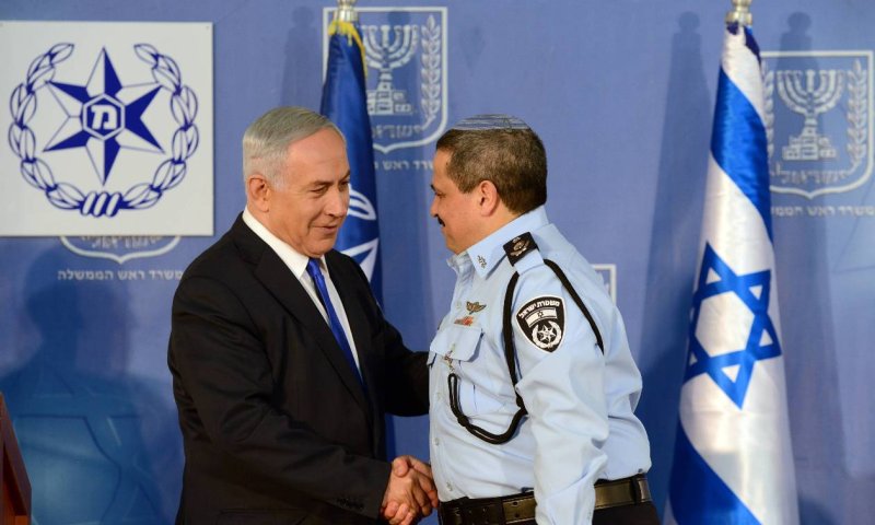 "ההדלפות הלא חוקיות הפכו לצונאמי"