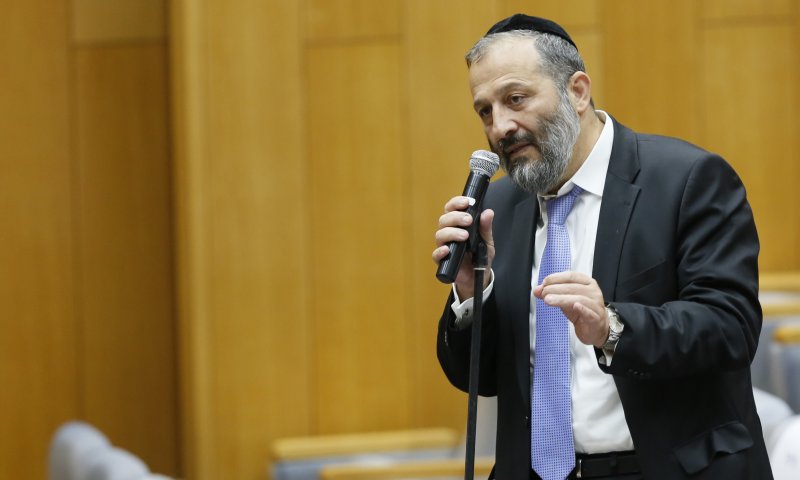 מסתמן: ש"ס לא תציב מועמד לרבנות ירושלים