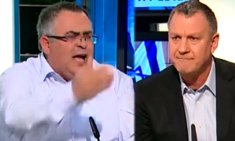 "כלבלב של נתניהו"; צפו בעימות שיצא משליטה