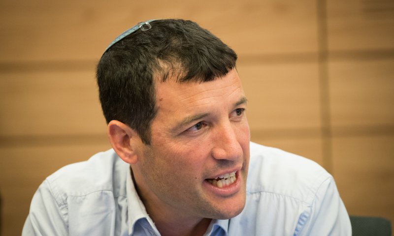 שילה אדלר יעזוב את מועצת יש"ע וירוץ בבנימין