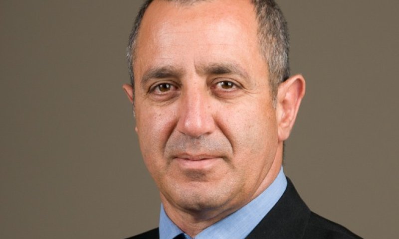 החרדים זועמים: למנהל המחוז החרדי מונה חילוני