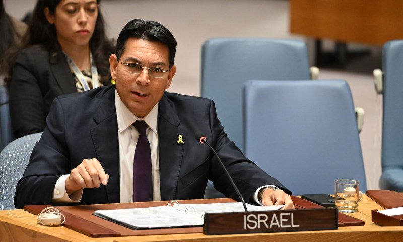 דנון תקף את הנציג הפלסטיני באו"ם: "מחבל בחליפה". צפו