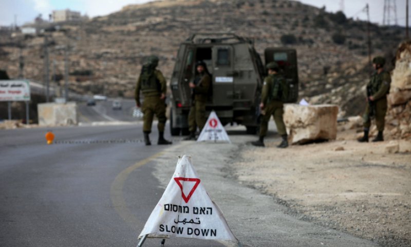 תיעוד מטריד: "לדקור חייל במחסום זה לא פיגוע טרור"
