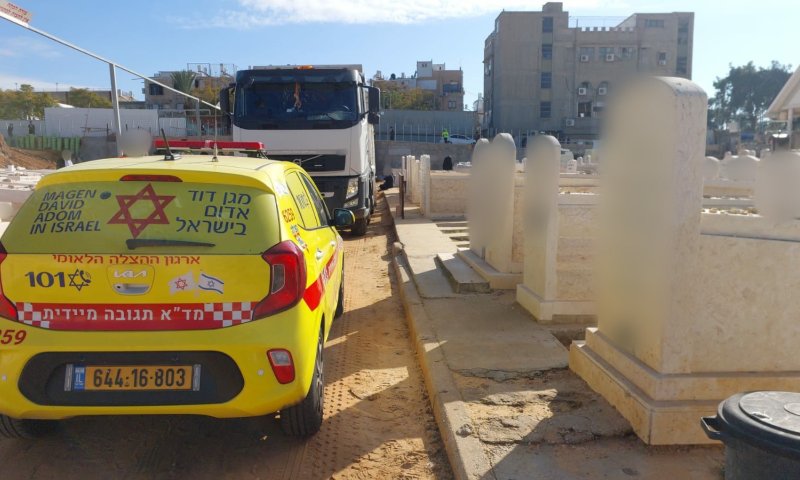 "לכודה תחת משאית": הרוגה בתאונה קשה בבני ברק