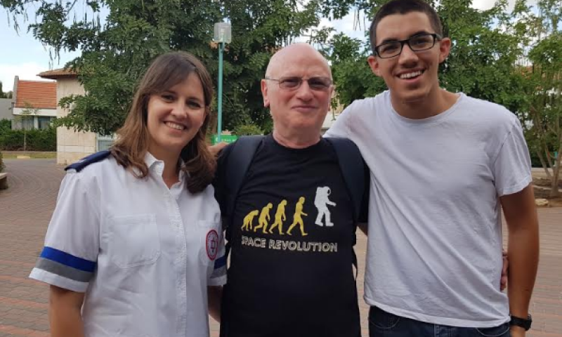 באמצע השיעור: התלמיד הציל את חייו של המורה