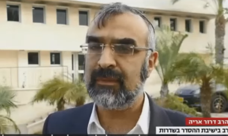 'לא נאפשר לתלמידים שלנו לפקד על גדוד מעורב"