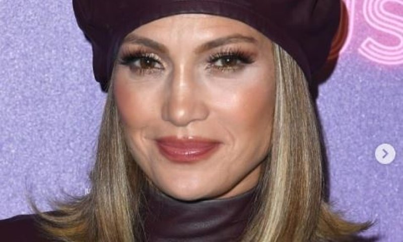 צנועה וחסודה: הבחירה המפתיעה של ג'ניפר לופז