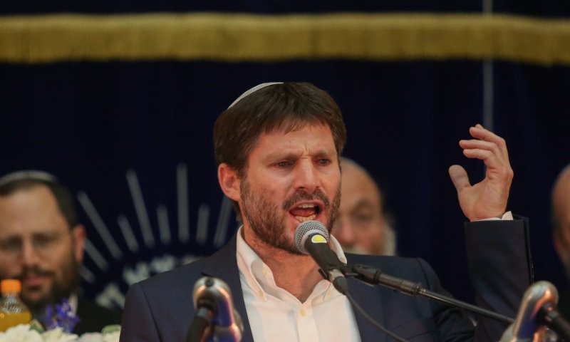 דיווח: נתניהו שוקל לפטר את סמוטריץ' עוד היום