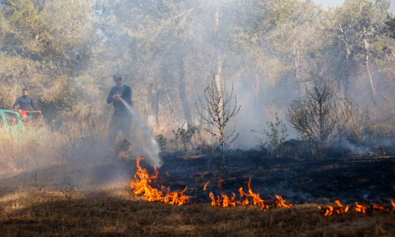 טרור הבלונים חזר: 3 שריפות בעוטף עזה