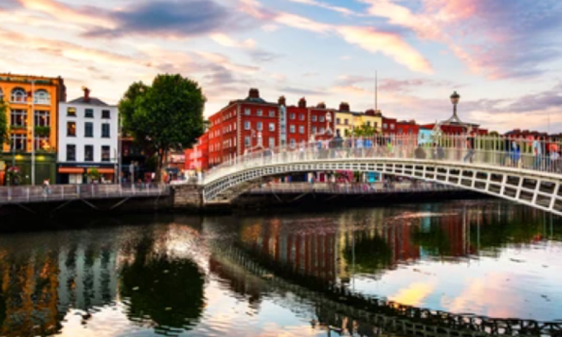 פיגוע דקירה במרכז דבלין: 3 ילדים פצועים קשה