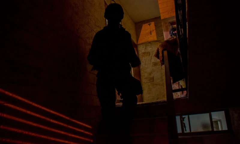 שבעה לוחמים נעצרו בחשד שהיכו מחבלים