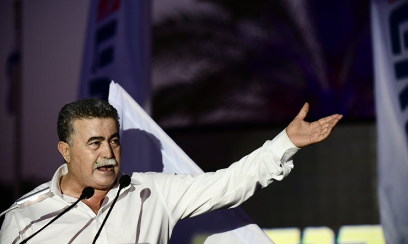 איחוד בשמאל? פרץ מכנס מסיבת עיתונאים דרמטית