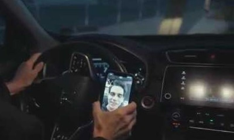 צפו: אביב גפן לאברהם פריד: "שמעתי וכולי דמעות"