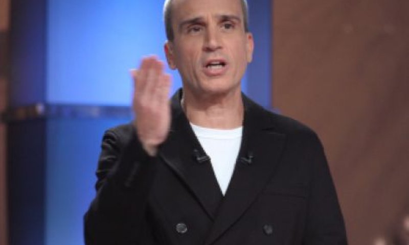 אברי גלעד ל'סרוגים': "מקנא באורבך על העוז"