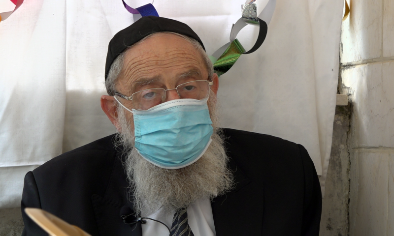 הרב אריה שטרן: "מסכה זה לא נוח, אבל זה פיקוח נפש"