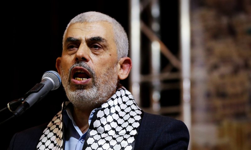 "צריך להטיל בהם אימה": צה"ל חושף מכתב בכתב ידו של סינואר