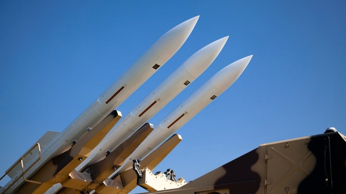 איראן מאיימת: 