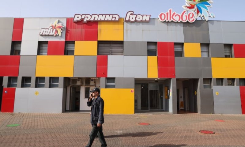 על רקע הריקול: העלאת מחירים מסיבית בשטראוס