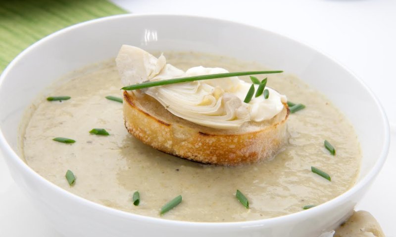 מרענן: מתכון למרק ארטישוק ירושלמי ותפוחי אדמה