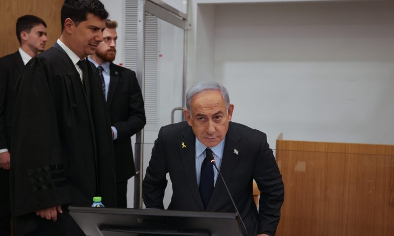 מעקב סרוגים: גם השופטים תוהים למה נתניהו לא מעיד&nbsp;בירושלים