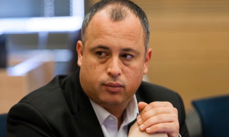 בשמאל זועמים: "התנהגות בוטה, מסוכנת ומכוערת"