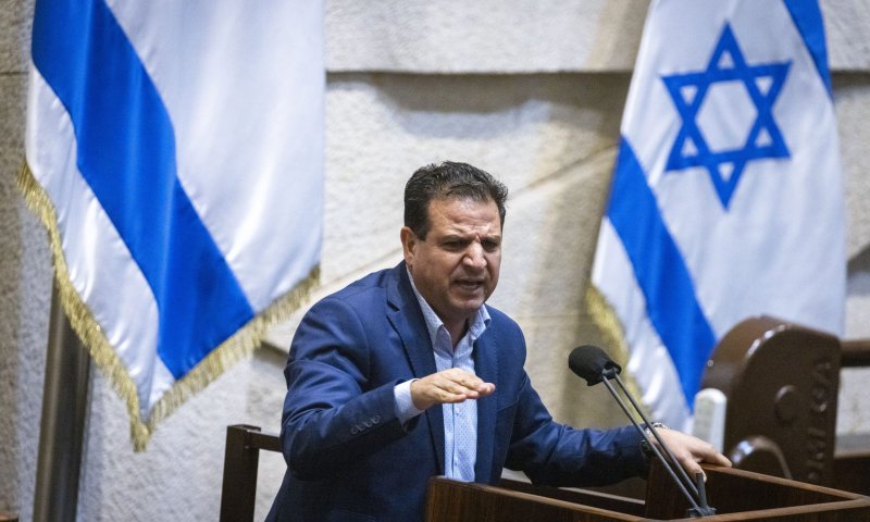 במהלך הדיון: הח"כים התעמתו עם עודה | צפו