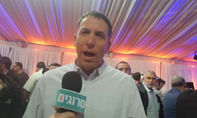 מתן כהנא לסרוגים: "בנט הצליח בלי ירי בנגמ"ש"