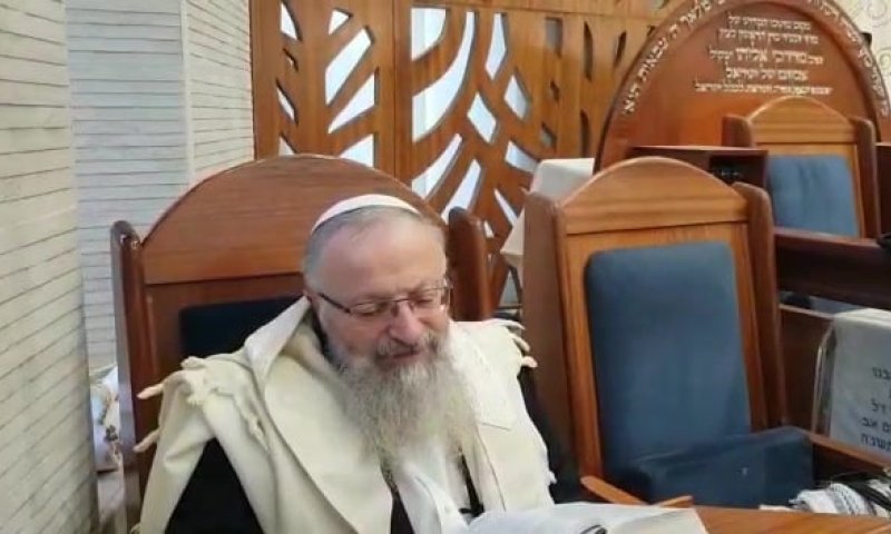 למי אסור להצטרף למניין? צפו