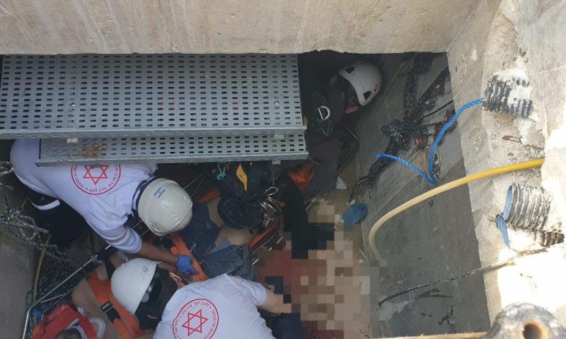 פועל חולץ אחרי שנפל לבור בירושלים, מצבו בינוני