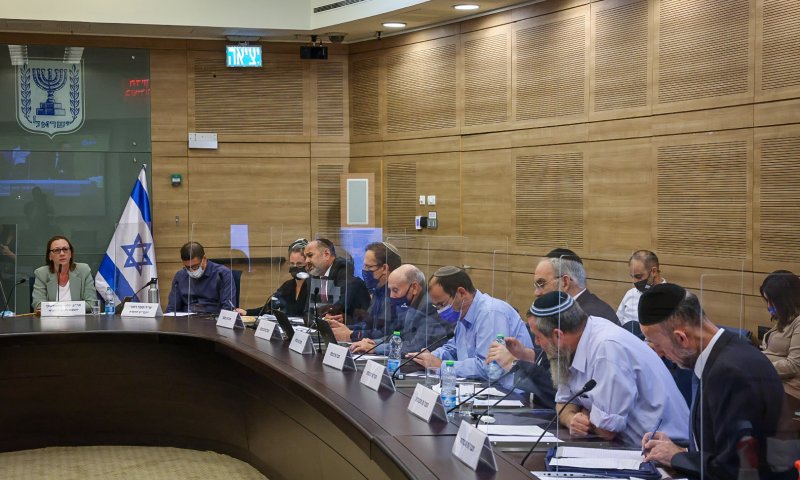 מתווה הגיור: מחלוקת בתוך הקואליציה בין קינלי לכהנא