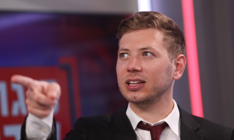 יאיר נתניהו על הציוץ של 'הארץ': "אתם חולים"