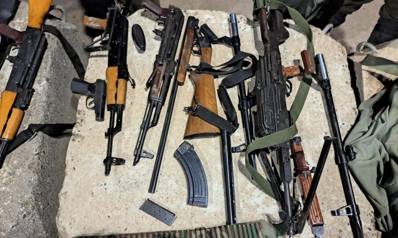 5 חיילים נעצרו: השב"כ חשף תשתית להברחת אמצעי לחימה מסוריה