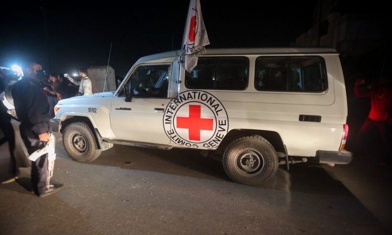 הצלב האדום מבהיר: מתכוננים לשחרור היום