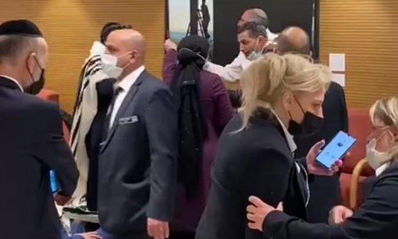 משוגע, חצוף: כמעט מכות בין רוטמן ליו"ר הכנסת. צפו