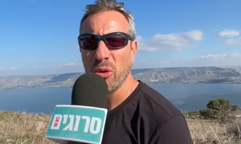 האב השכול קם מהשבעה והגיע להלווית אורון שאול