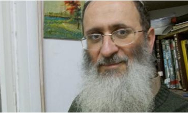 הרב שרקי משיב לביקורת נגד הפייגלינים: זו הדמוקרטיה