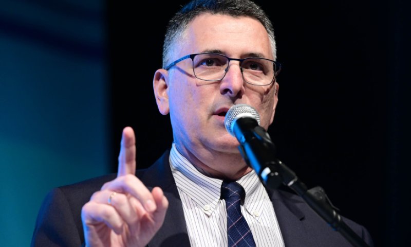 סער: "חד משמעית, לא נהלנו מגעים עם נתניהו"