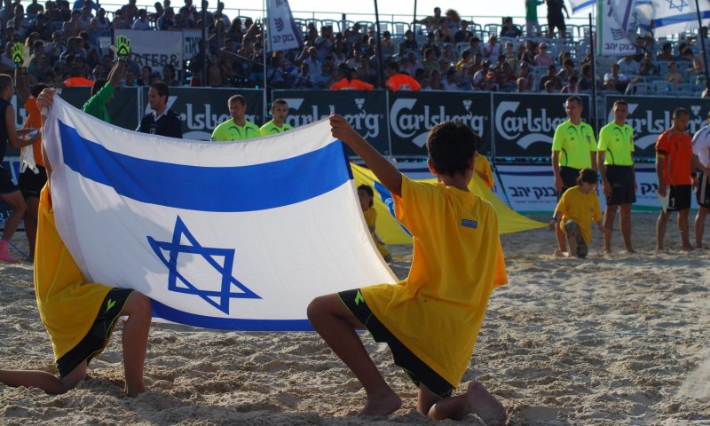 סנסציה בכדורגל חופים: כפר קאסם זכתה בליגת האלופות