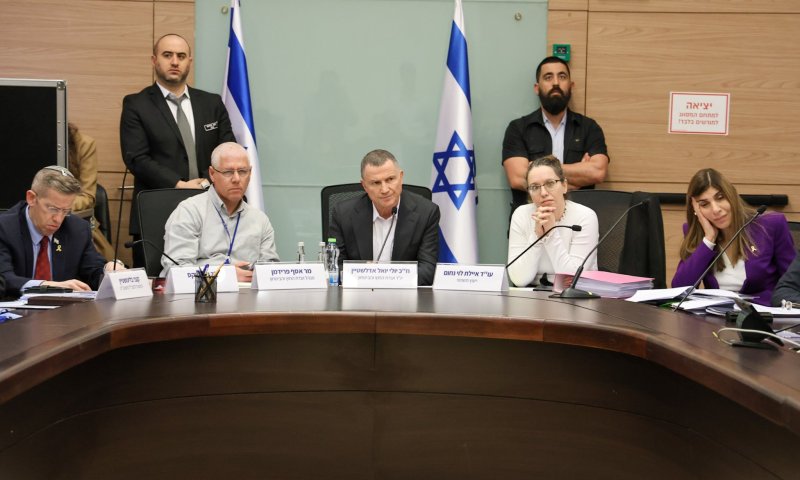 ועדת חוץ וביטחון קבעה: הנוהל החדש להצבת חיילות במתקני כליאה