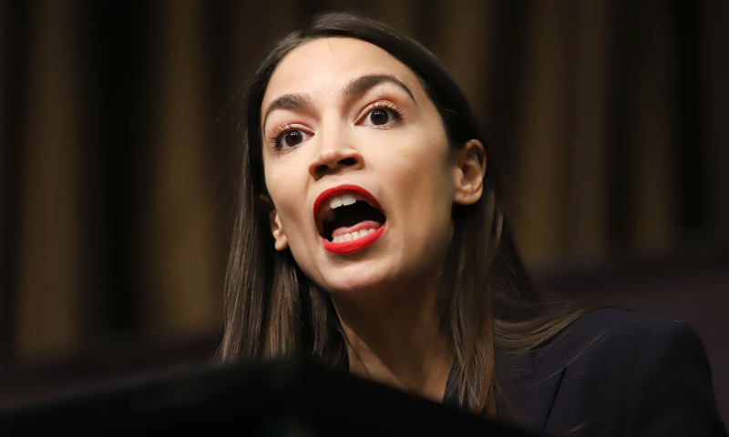 חברת הקונגרס מציעה: לפטר את שופטי העליון