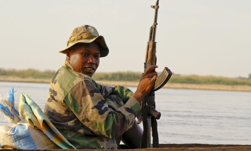 הרב אבינר: אסור לישראל לסייע לרצח עם באפריקה