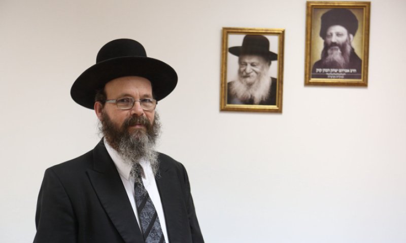 המועמד לרב הראשי על סערת אוחנה: &rdquo;כל דיבור &ndash; נזק&rdquo;