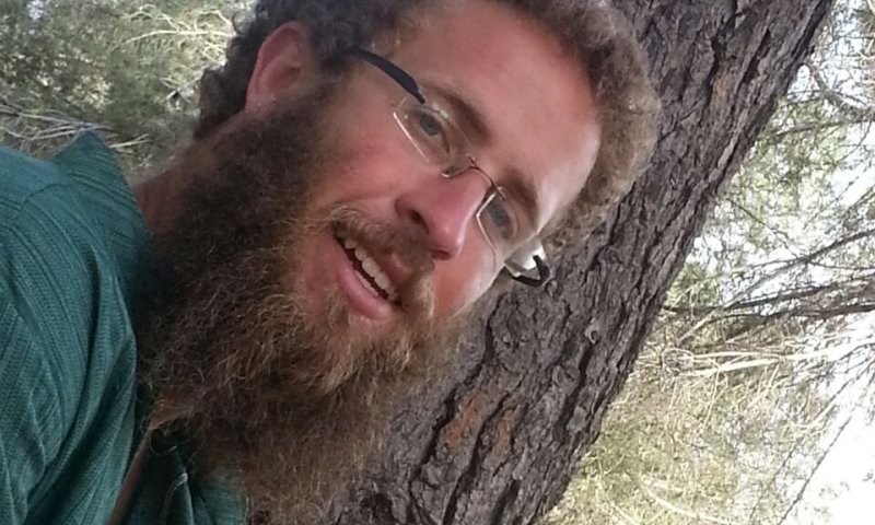 חברים סופדים: "שלום היה מלא באהבת אדם"