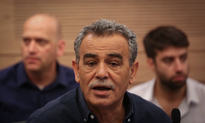 זחאלקה תוקף את הגזענות של השמאל. צפו