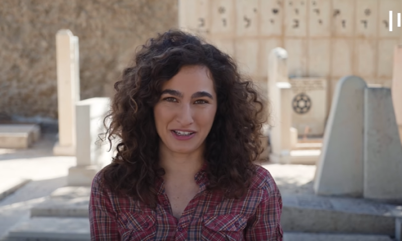 מפתיע: אופנת המצבות של היהודים. צפו