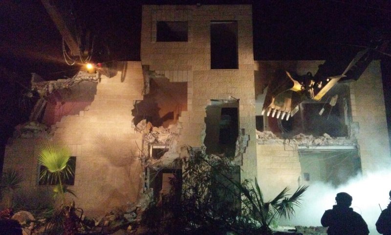 לוחמינו הרסו את בית רוצחם של הרב לביא ובנט