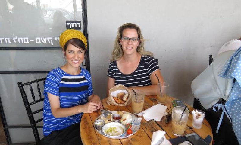 סורגים ארוחה עם סלב &bull; והפעם: רביטל ויטלזון יעקבס