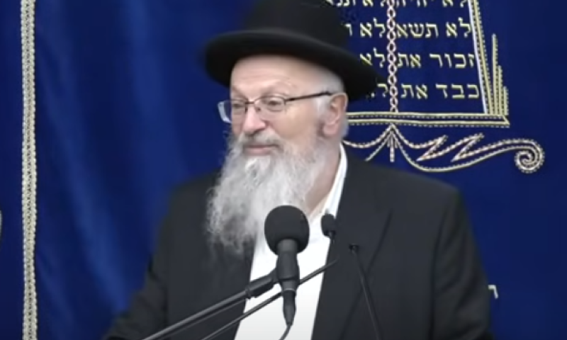 "סוכה במלחמה": שיעורו השבועי של הרב שמואל אליהו. צפו